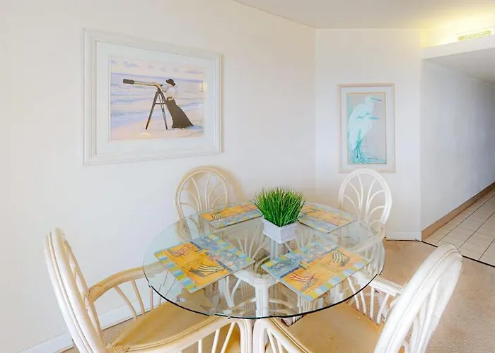 Pyramid 8h Holiday home